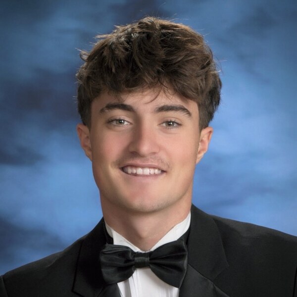 Carter Ball headshot