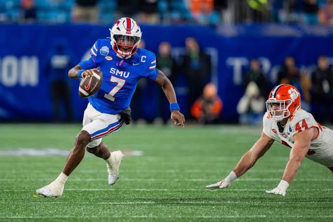 SMU QB Kevin Jennings has impressed throughout his first two seasons starting on the Hilltop