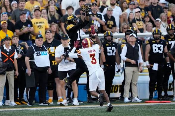 Iowa WR Tony Diaz looked elite against Iowa State on Saturday